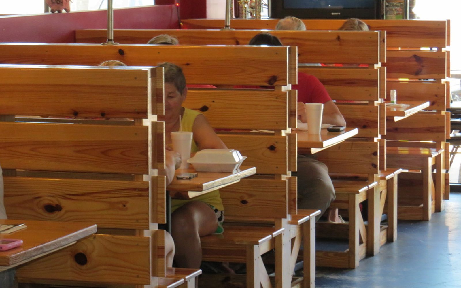 98 Bar-B-Que in Nearby on US 98, near Scenic Highway 30A
