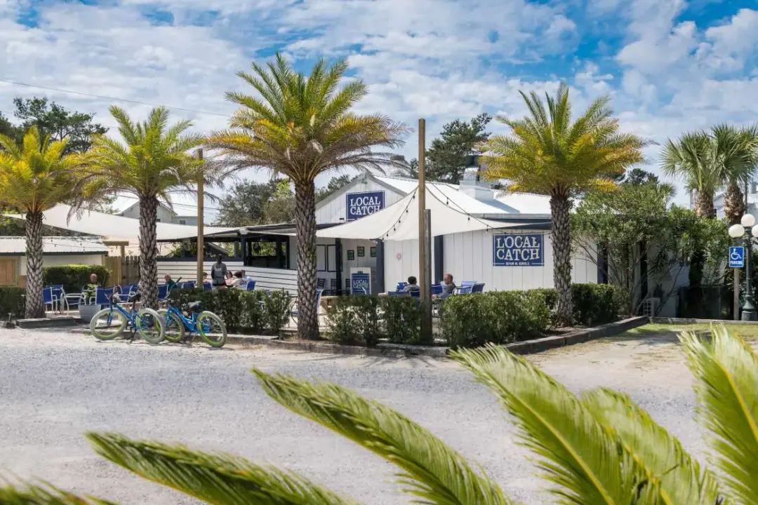 Local Catch Bar & Grill in Dune Allen Beach on Scenic Highway 30A