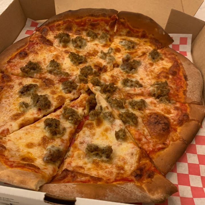Ticheli’s Pizza in Seacrest on Scenic Highway 30A